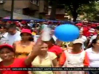 Jóvenes venezolanos celebran Bicentenario