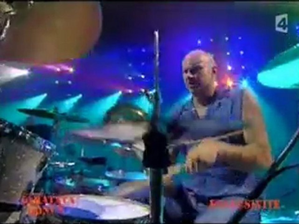 Red Hot Chili Peppers - Tell Me Baby live