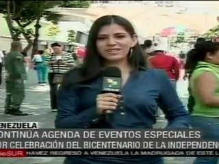 Alegría entre venezolanos por llegada de Hugo Chávez