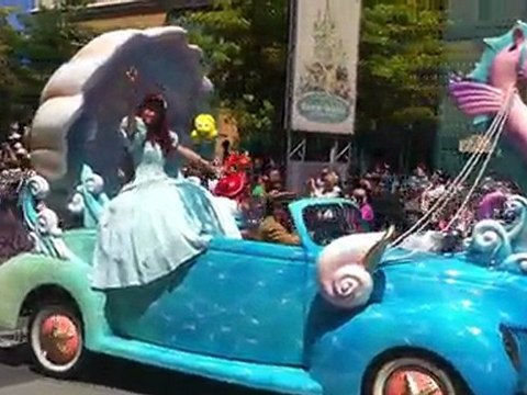 parade disney cars Walt Disney studio couleur juillet 2011