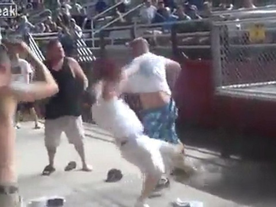 Brawl auf einer Rennstrecke