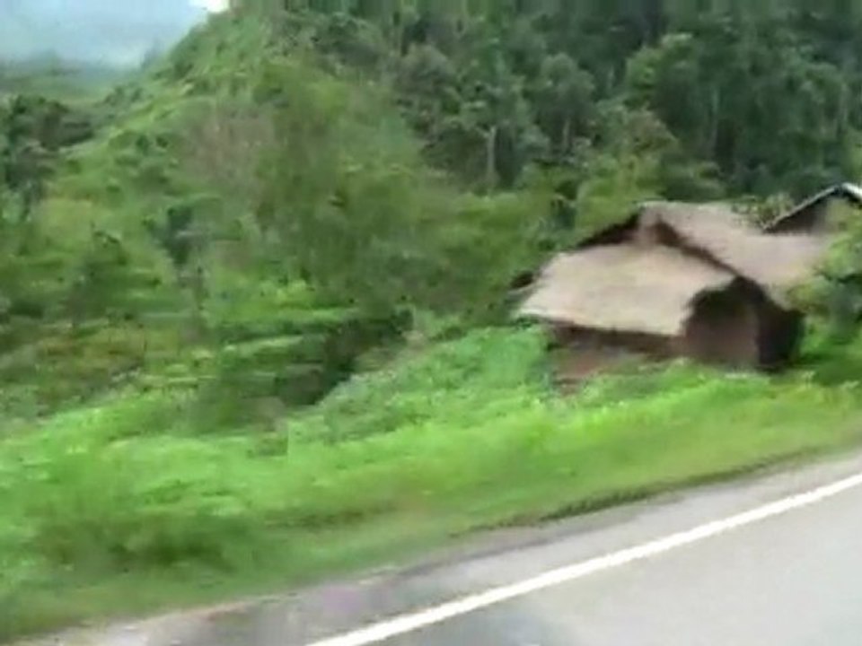 08/07/11 - Sur la route au Laos