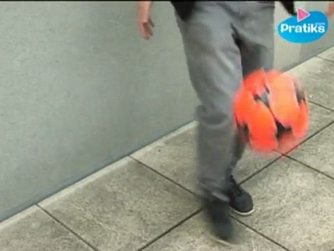 Foot Freestyle - Comment faire le tour du monde par Gautier FAYOLLE vice-champion du monde 2011