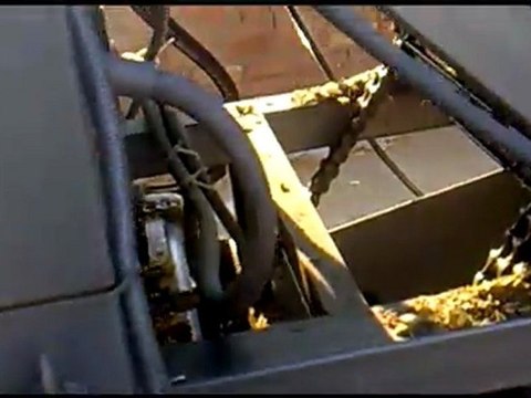 KOMEL UĞUR 100 SİLAJ PAKETLEME MAKİNASI komeltarim.com