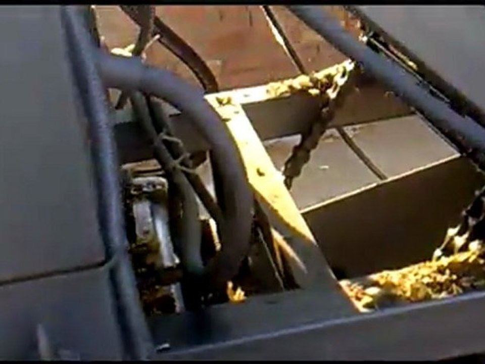 KOMEL UĞUR 100 SİLAJ PAKETLEME MAKİNASI www.komeltarim.com