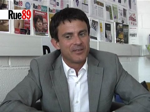 Manuel Valls : Je vais demander à Douillet sa marque de brillantine