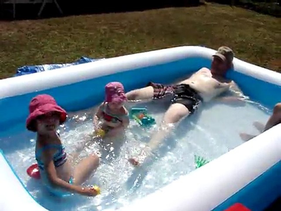 Petite baignade entre amis