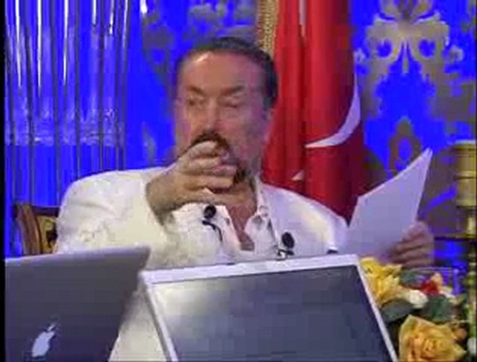 Ak Parti, Rahmetli Erbakan Hocamız'ın açtığı yoldan gelişmiştir.