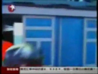 [TreNews.net] Ngư dân Việt Nam lạy hải quân Trung Quốc