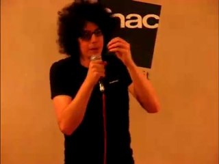 Giovanni Allevi presenta "La musica in testa" a Napoli