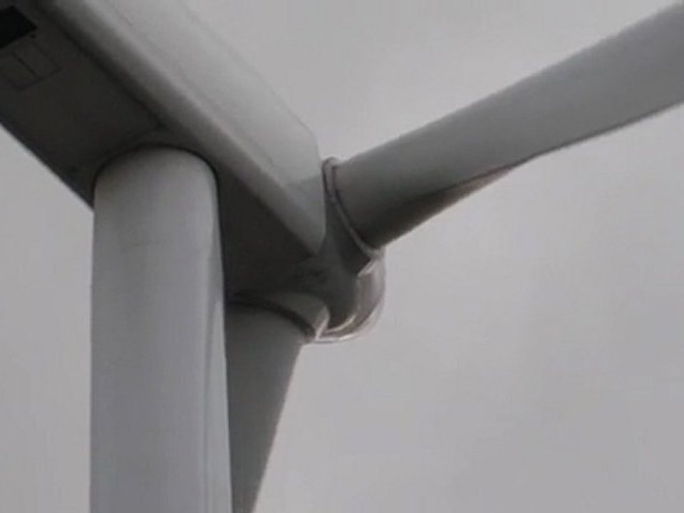 Parco Eolico San Marco dei Cavoti  - Benevento parte 3 Full HD