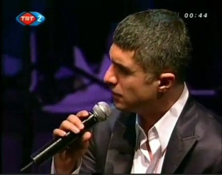 Özcan Deniz-Gesi Bağları- Harbiye Açık Hava Konseri-(11 Ağustos 2007)