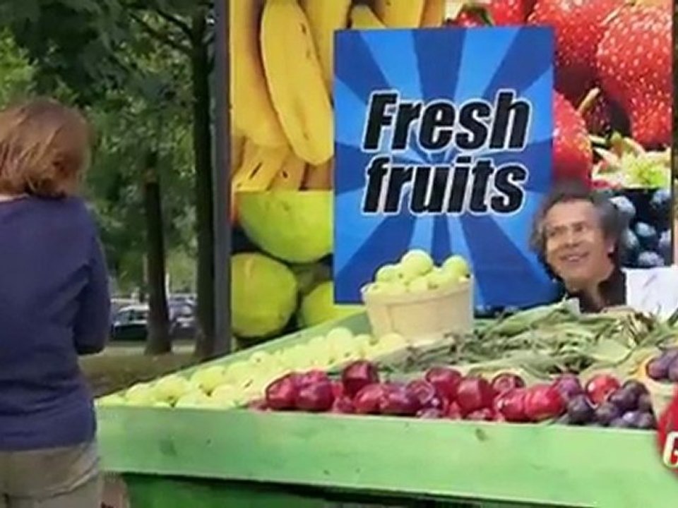 16 - Long Armed Fruit Salesman Prank