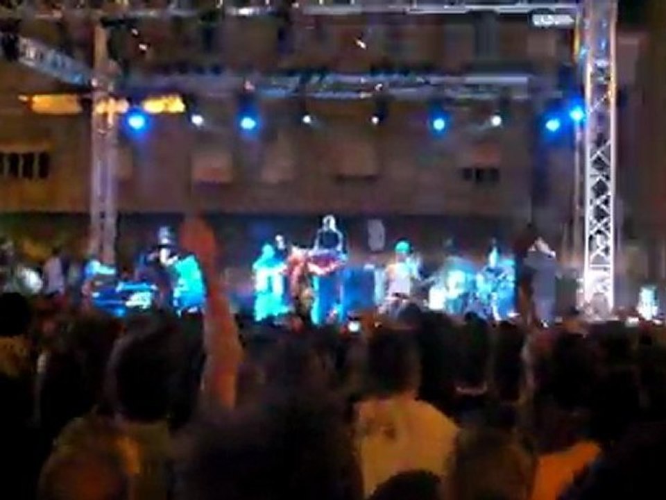99 Posse -  Medley Ragga - Piazza Mercato Napoli 12 Settembre 200917