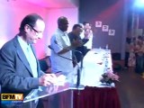 François Hollande fait campagne aux Antilles