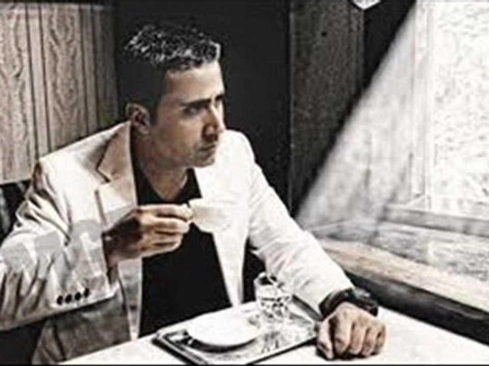 Emrah İstanbul’u Benden Sorsunlar ( Acoustic Version ) Yeni Albüm 2011