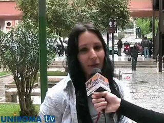 Via il burqa dagli spazi pubblici in Francia