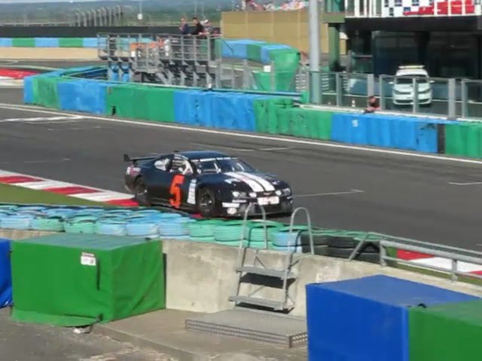 Gp camion Magny-cours 2011 - Essais libres racecar 1 vidéo 1