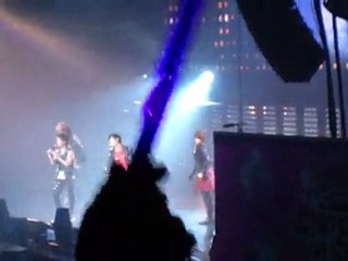 M4H00026 shinee hello