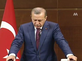 BAŞBAKAN YENİ KABİNEYİ AÇIKLADI