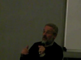 Maurizio Pallante Napoli 17 09 2009 Decrescita e  Crisi 10 di 12