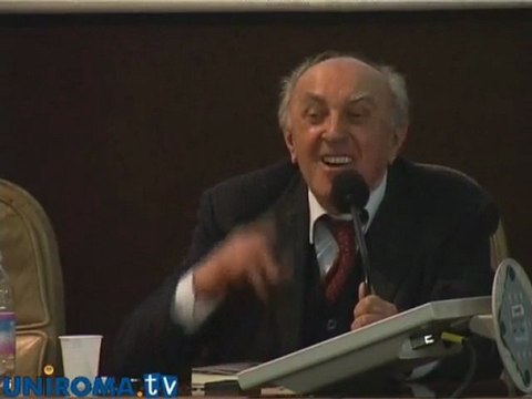 Sociologo Ferrarotti: Giovani, ribellatevi al precariato