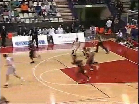 Icaro Tv. Basket, Coopsette-Pepsi 80-94, Crabs fuori