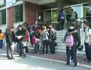 Icaro Tv. Settimana calda della scuola: l'Einstein di Rimini