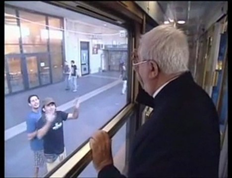 Icaro Tv. Don Oreste, tante voci per un ricordo