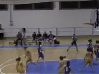 Icaro Tv. Basket. Giusto vincere 100-0? Intervista al tecnico della Renauto