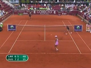 Larsson batte Dushevina - Bastad, 2° turno