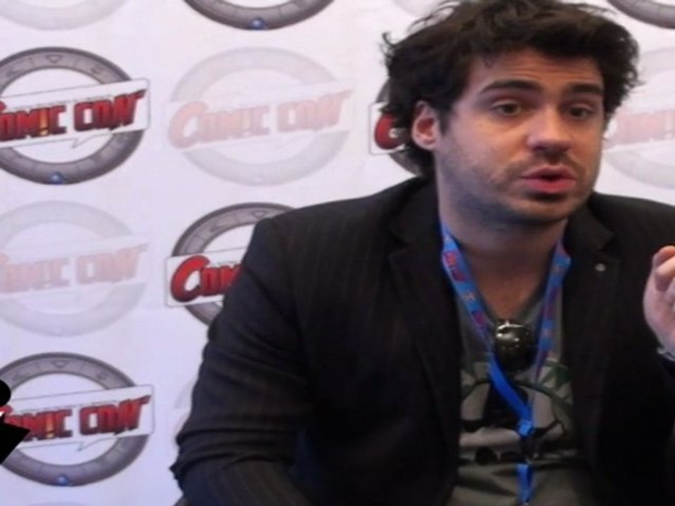 [Extrait GentleGeek.net] Simon Astier parle des guests dans Hero Corp