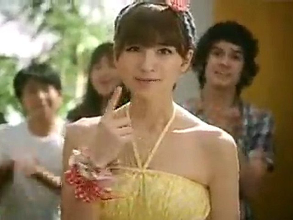 Shinoda Mariko : ABC-MART