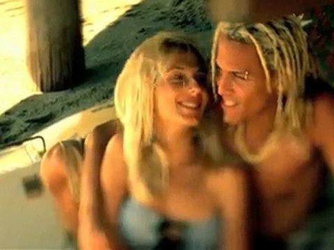 James Blunt - Stay The Night [OFFICIAL MUSIC VIDEO](360p_H.264-AAC)