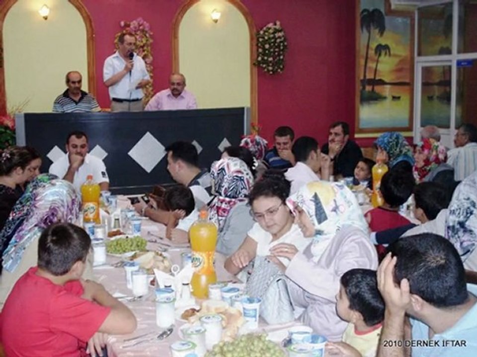 2010 Dernek  İftar Yemeği