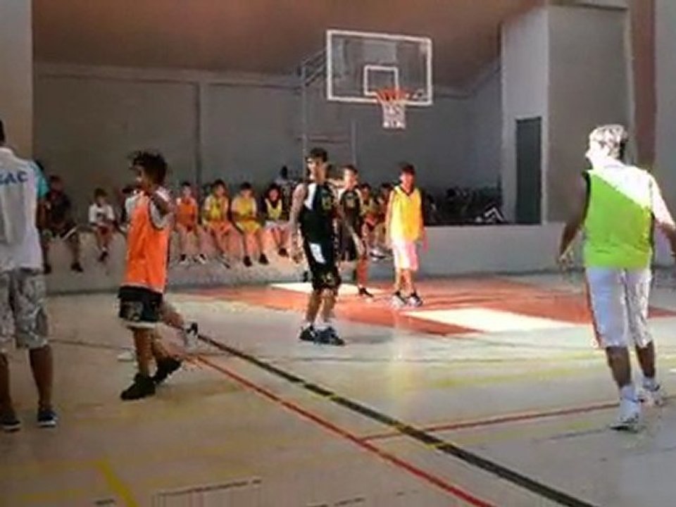 Ada spor basket maçı