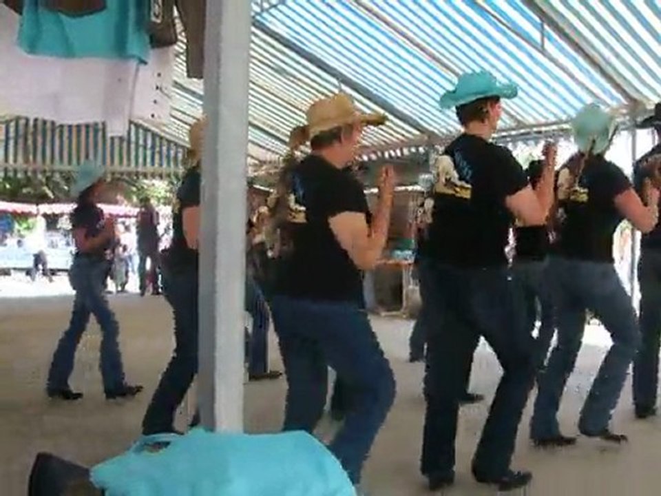 vide grenier & fête patronal à spoy 29/05/2011