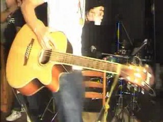 retransmission par TB33 de l'émission de Jérôme Tout et à nous depuis le Bar de Bordeaux et sur 98.4 Fm