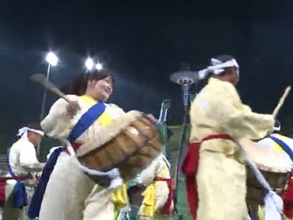 Sul-coreanos em festa