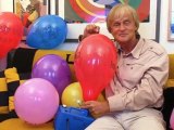 Téléthon 2011 - Dave gonfle 25 000 ballons ! Viens nous aider ! Le Téléthon recrute !