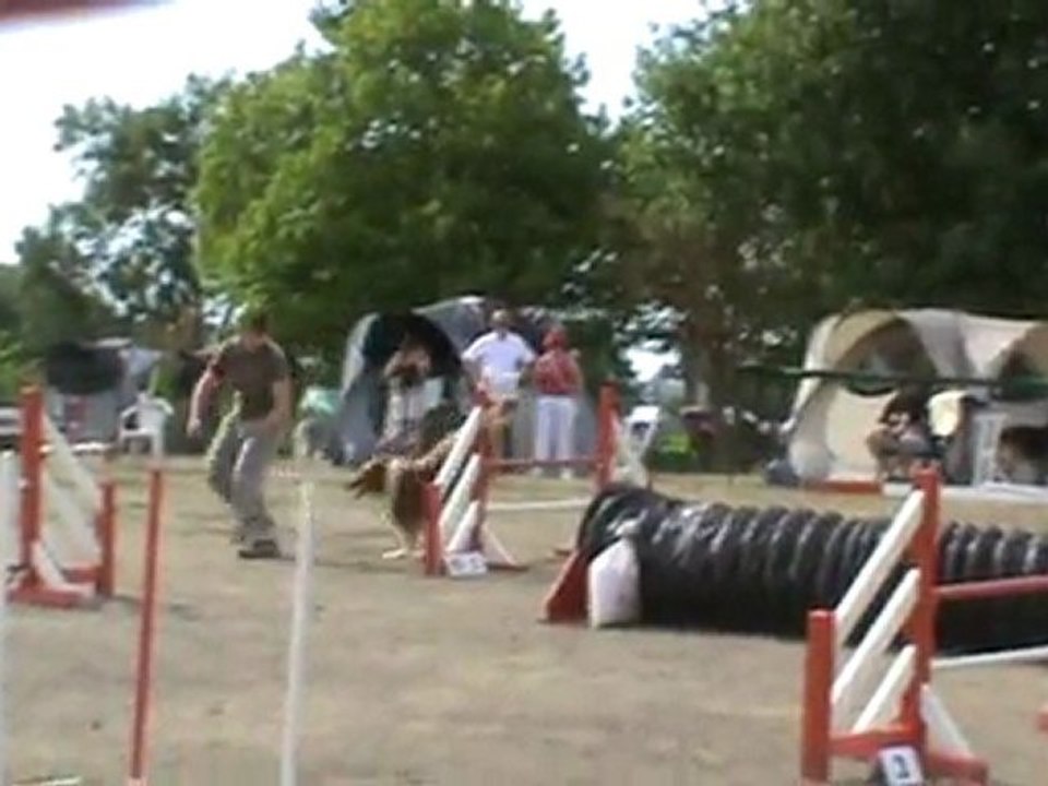 Cirius jumping + Moulins 2011