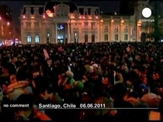 Kissing protest in Chile - no comment