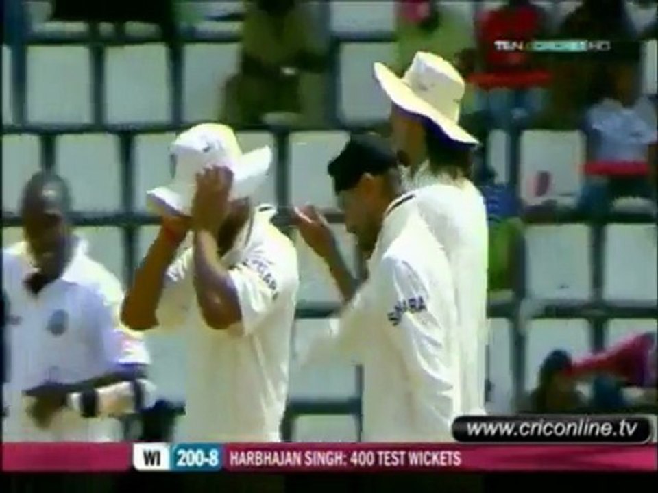 Harbhajan Singh 400th Test wicket(HD)