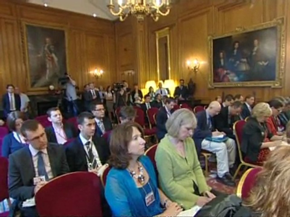 Cameron: Hiring Coulson 'my responsibility'