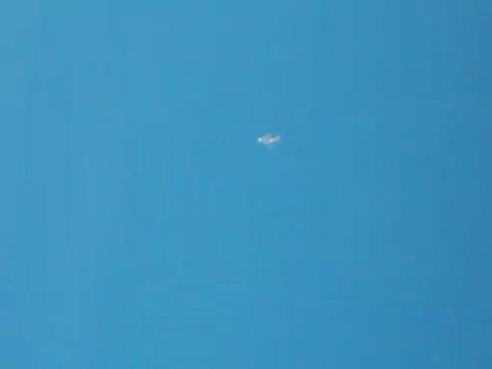 Airbus A380 Airbus Industrie Test F-WWAZ (Korean Air) à Mazamet le 08/07/11 à 14h20