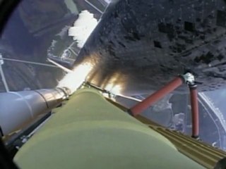 Atlantis blasts off on end-of-era spaceflight