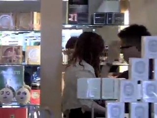 Le short très court de Rumer Willis