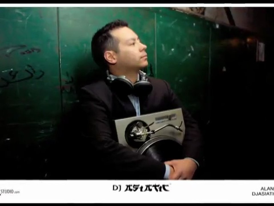 DJ Asiatic photoshoot by KlipArt Studio Nov. 2006