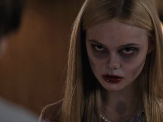 Super 8 - J.J. Abrams - Clip n°7 (HD)