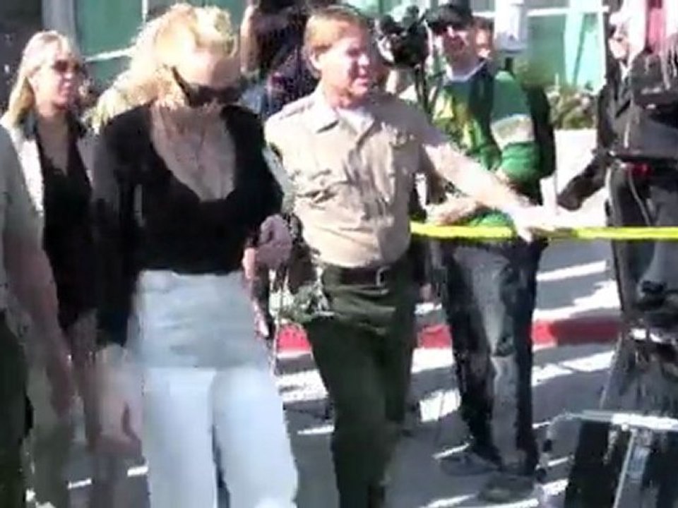 Lindsay Lohan Thinks Only Killers Deserve Jail